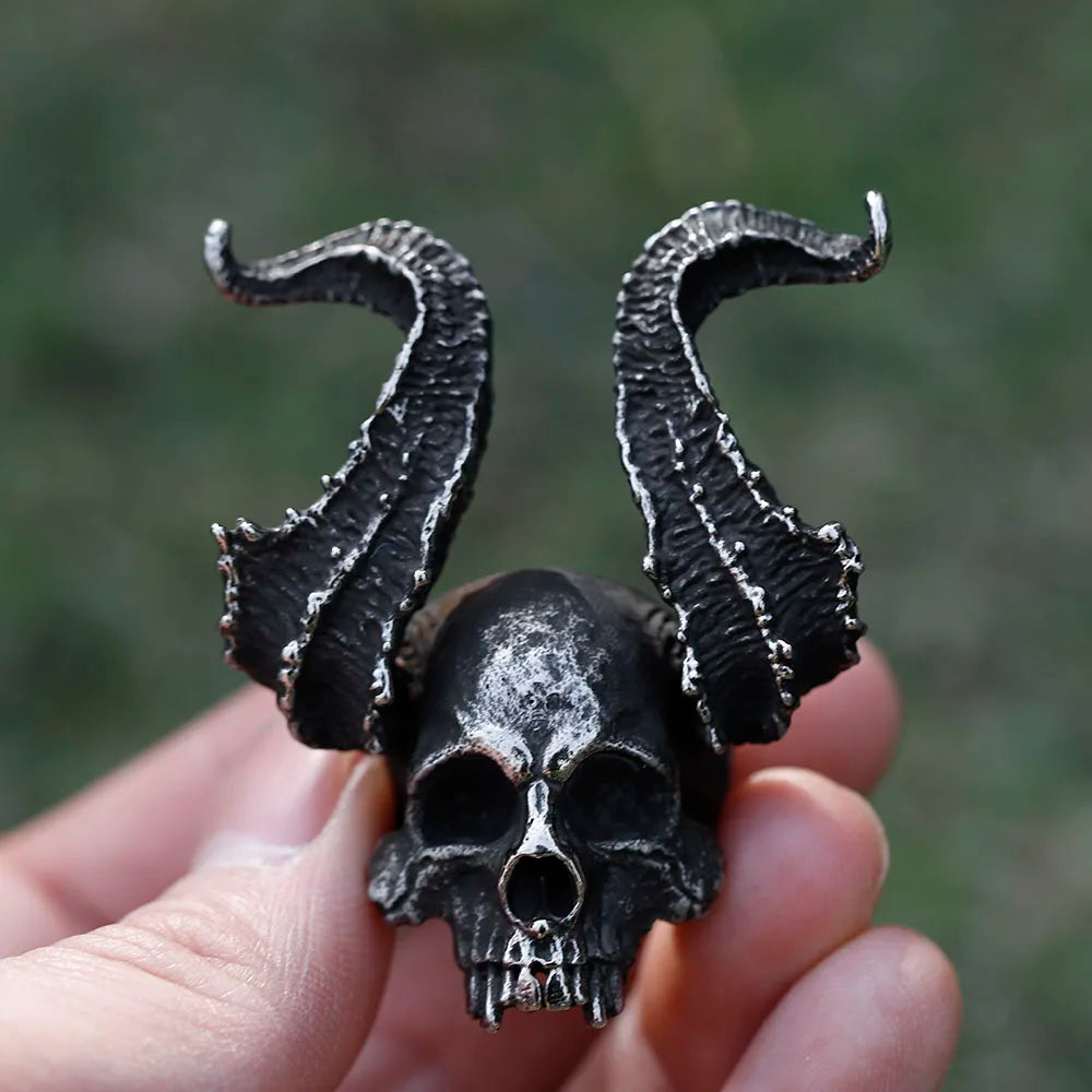 Gothic  Skull Ring Horned Satan Devil Ring